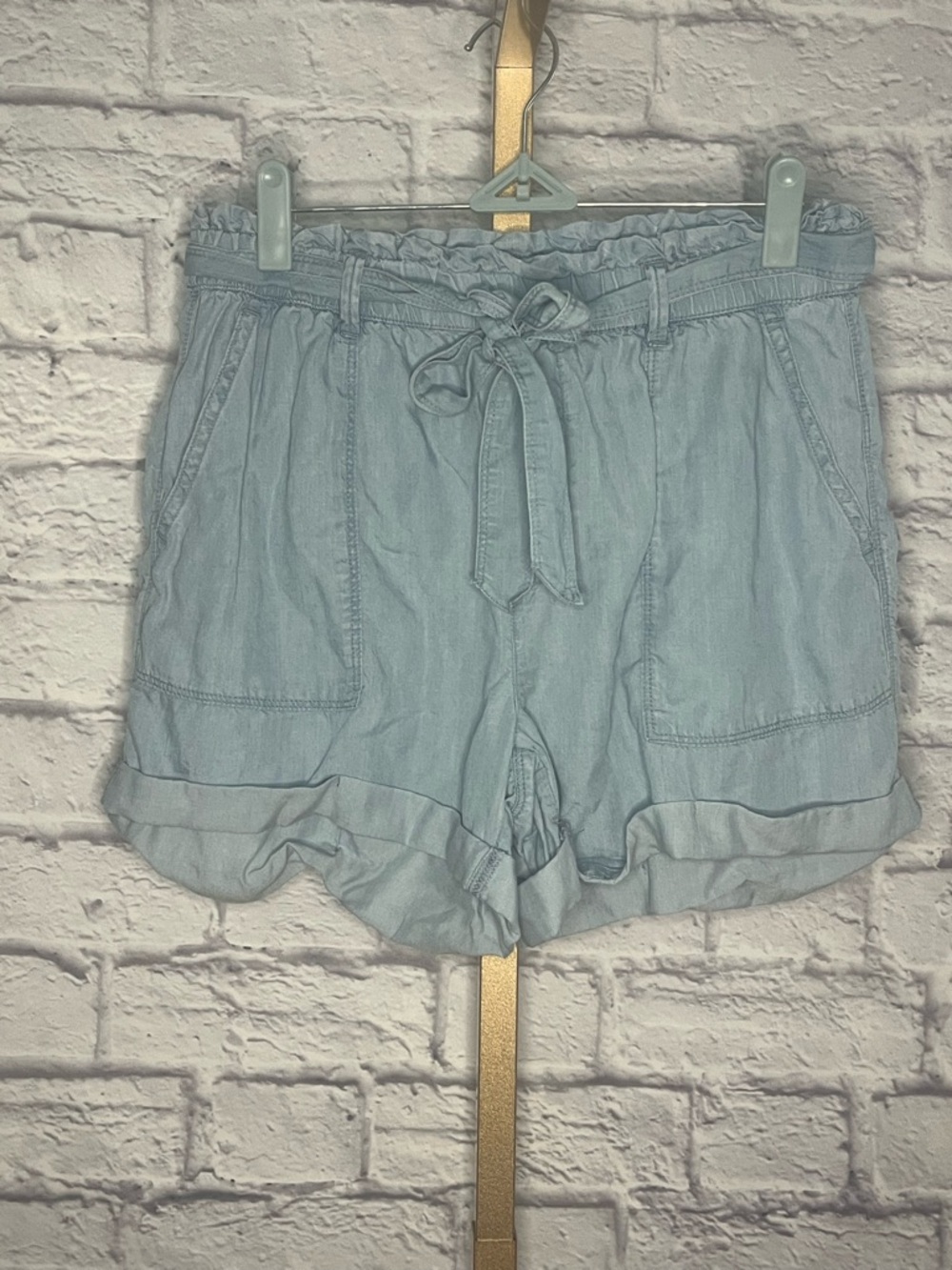 Aerie Medium NEW Light Blue Women's Paperbag Waist Tie Shorts NWT pull-on